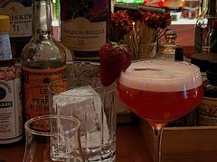 -蓉LOUNGE威士忌鸡尾酒FLOWER酒吧