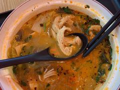 -小蛮椒麻辣烫·麻辣拌(青浦宝龙店)