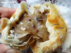 玫瑰饼&nbsp;馅料微粘超甜&nbsp;外皮酥硬&nbsp;但没死面-桂香村(护国寺店)