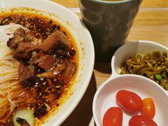 -老四川(T3航站楼F指廊店)