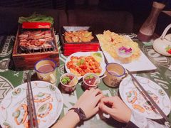 -树下时尚餐厅(翠园街店)
