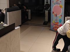 -必胜客(漕宝路店)