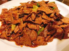 -大宝全猪馆(南京路店)