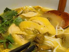 野山菌土鸡米线-云味馆·云南菜·云南米线(沙井华润店)