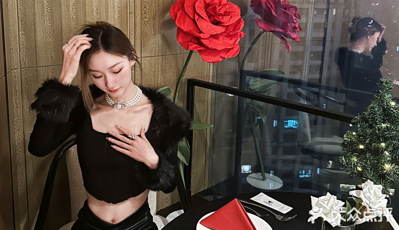约会or情人节💗一定去这家！|成都高空餐厅🥀