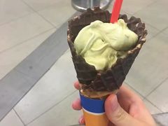 -DQ·蛋糕·冰淇淋(浦江欢乐颂店)