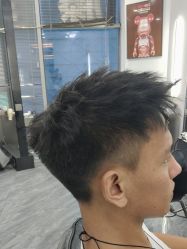 -藤野造型烫染·漂发