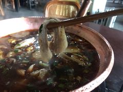 -朝伟清真铜瓢牛肉馆(三十年老·店)