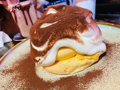 特色提拉米苏松饼-MIKAKU(万达广场上海宝山店)
