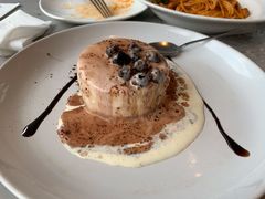 冲绳黑糖爆浆蛋糕-必胜客(乐山世豪PH店)