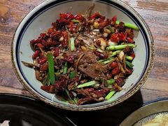 -萬家灯火·私房湘菜·22年老手艺(南岭大道店)