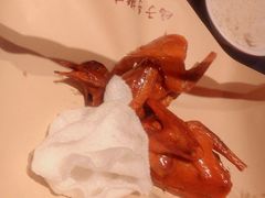 脆皮乳鸽-鸽子侯·家宴·平价海鲜(市图书馆店)