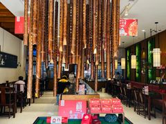 大堂-锡笼记·无锡小笼(大润发店)