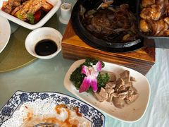 -毛毛语农家菜馆(梅园店)