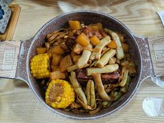 -内蒙焖面大盆骨餐馆(山大路店)