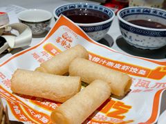 顺德炸牛奶-喜势点·糖沙翁手工茶点·本地人茶居(永庆坊店)