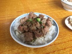 -正宗牛奇排骨饭(第一分店)