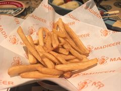-马迭尔德式西餐精酿啤酒屋(中央大街店)