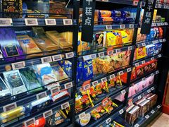 -盒马鲜生(丁香国际店)