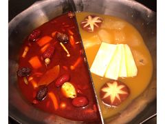 红颜花胶鸡锅-湊湊火锅·茶憩(石家庄万象城店)