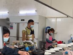 -容里煲仔饭(利丰北路店)