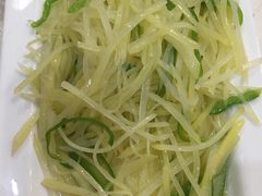 -金良酸菜鱼(宁海路总店)