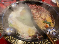 -重庆三峡火锅城(梅林店)
