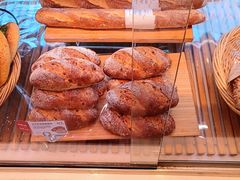 -巴黎贝甜(大宁国际商业广场店)