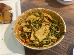 石锅豆腐片-张鲫鱼家常菜