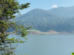 -孔雀湖生态旅游区