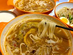 -许西美食一条街