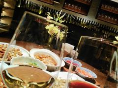 -肆海小川菜酒馆Wine Bistro (青年路店)
