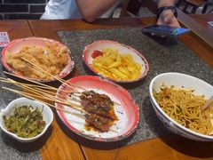 -湘下佬·老长沙吃货铺(顺成·大融城店)