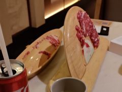 -左庭右院鲜牛肉火锅(浦江欢乐颂店)