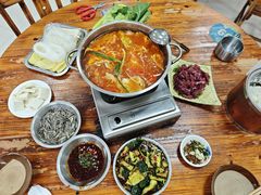 -苗侗地道红酸.酸汤鱼·酸汤牛肉