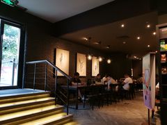 -星巴克臻选(南京金茂览秀城店)