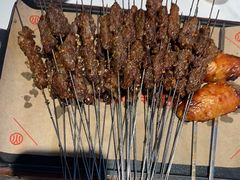 -叁宝烤肉• 西安烧烤 领跑品牌(高科新花园店)