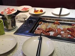 -爱客得牛排海鲜烤肉·火锅自助(春熙路黑金好店)