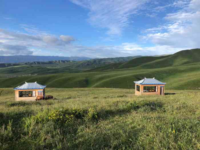 诺日朗卡观景台餐厅-"餐厅到了秋天(比如十一假期)就关闭了,甘.