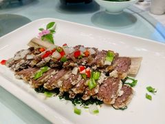 上品雪花牛肋骨-一澜江宴·江景地标楚菜(江滩公园店)