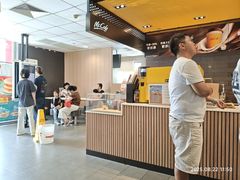 -麦当劳(湖光北街店)