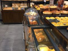 面包甜点陈列柜-麦的多生日蛋糕(龙湖三千店)