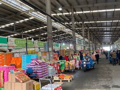 -上海龙吴水胜海发市场