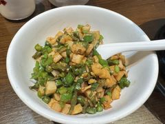 -味上湘菜馆(岳麓山店)