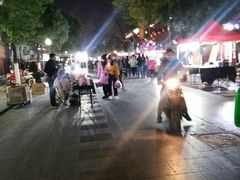-鼓楼夜市