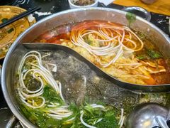 -黄利砖万峰林布依特色酸笋牛肉馆
