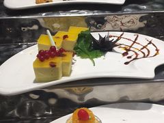 -安徽饭店·白鹭阁自助餐厅(梅山路店)