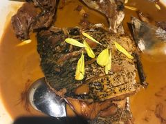 -卢大鲜鱼头捞饭(美利广场店)