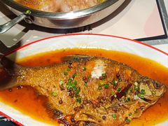 -黄记煌三汁焖锅(新佳丽江汉路店)