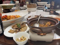-鱼痴渔醉·食鲜集(月亮湾店)